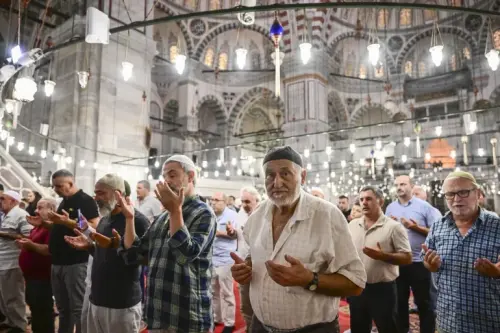 كم باقي على المولد النبوي في الجزائر